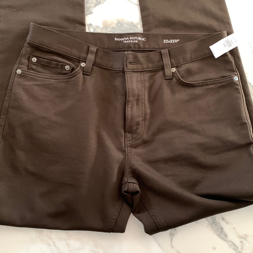 BR traveler pant